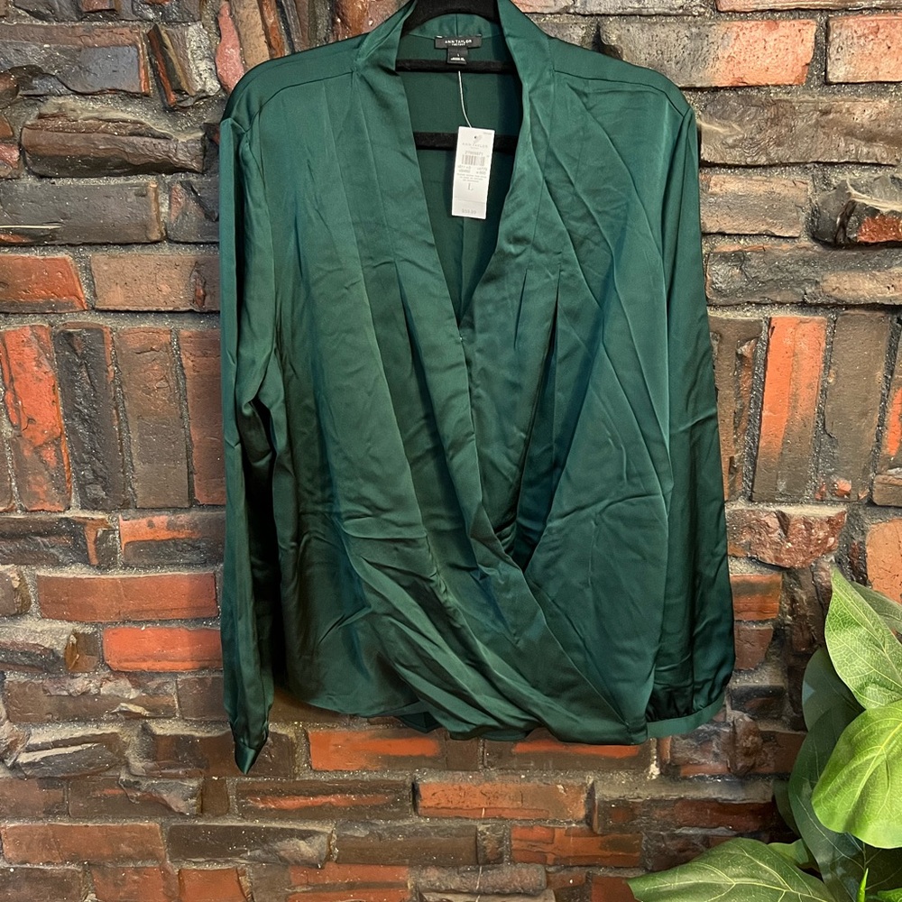 NWT Ann Taylor Factory Green Silk Wrap Blouse